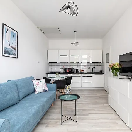 Kolejowa Apartment With A Mezzanine Miedzyzdroje By Noclegi Renters Exterior photo